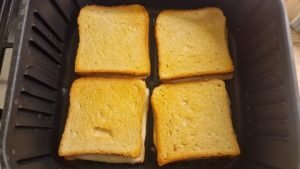 Amerikanisches Käsesandwich Zubereitung Airfryer