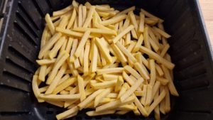 Pommes braten Heißluftfritteuse