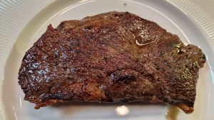 Rindersteak ruhen lassen
