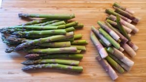 Spargel putzen 1